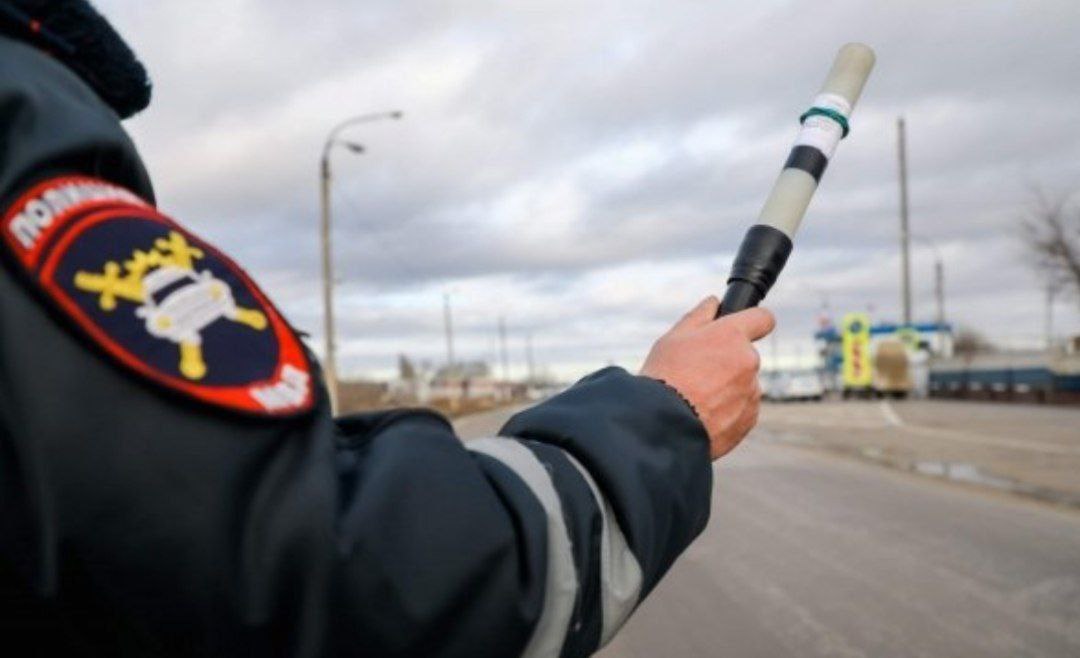 В ходе совместного рейдового мероприятия прокуратуры и ГИБДД пресечены нарушения законодательства об организации пассажирских перевозок Подробности в комментариях ↘