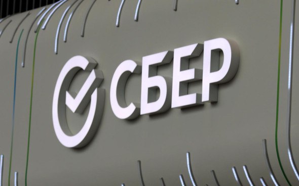 Сбер стал лидером рейтинга крупнейших компаний от Forbes по размеру чистой прибыли обогнав Роснефть и Газпром Среди новичков в рейтинге Wildberries Аэрофлот и Вкусно и точка vc ru money 2235251