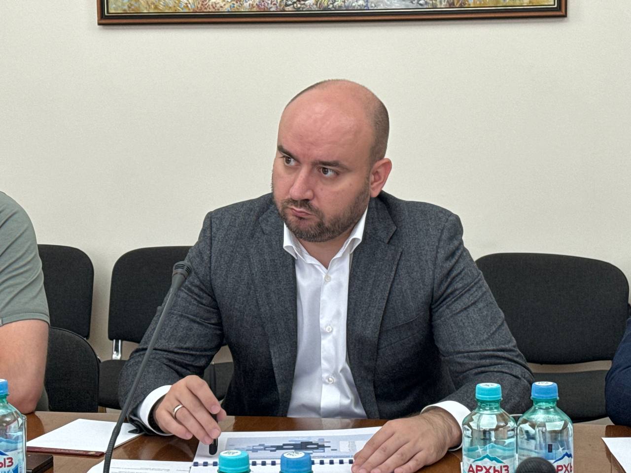 На комиссии Госсовета по промышленности под председательством Федорищева обсудили развитие отрасли в новых регионах   В рамках рабочей поездки в новые регионы России губернатор Вячеслав Федорищев, председатель комиссии Госсовета РФ по направлению «Промышленность», с командой областного правительства посетил ряд крупных промышленных предприятий, встретился с их руководством.  #Экономика