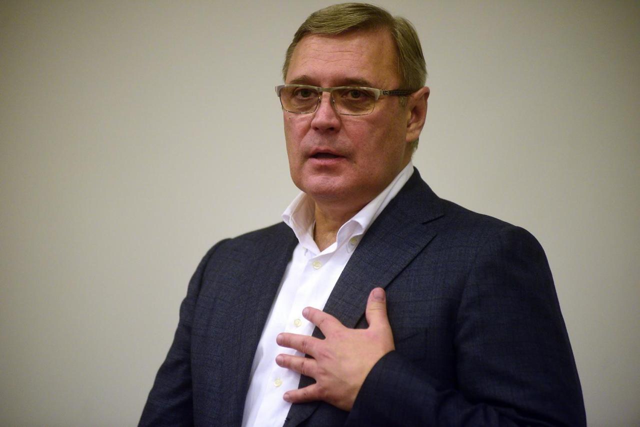 Экс председателя правительства РФ Михаила Касьянова внесли в перечень террористов и экстремистов следует из данных на сайте Росфинмониторинга В список также внесли главреда издания Новая газета Европа Кирилла Мартынова и экономиста Сергея Гуриева На фото изображён Михаил Касьянов Признаны иноагентами в России Признана нежелательной организацией в России Подписаться на Говорит Москва Telegram VK MAX