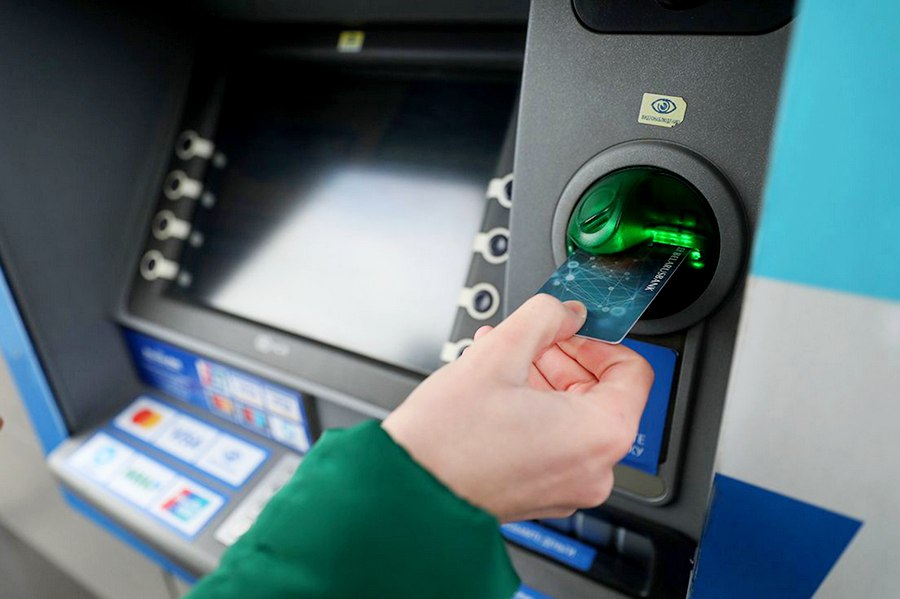 В Гомеле банк завершил техработы влияющие на доступность операций по карточкам Подпишитесь на Гомельские ведомости