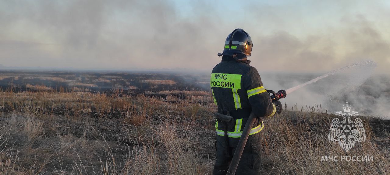 За минувшие сутки пожарно спасательные подразделения МЧС Херсонской области реагировали на 2 техногенных пожара 1 раз оказывали помощь населению На водных объектах происшествий не зарегистрировано Подробнее читай тут mchskherson Подписывайся на МЧС России в MAX ВК