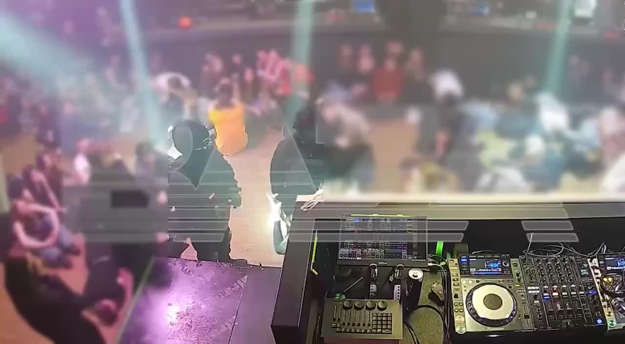 Рейд силовиков в клубе VIBE: проверка на ЛГБТ-пропаганду и наркотики