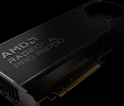 AMD презентовала видеокарту Radeon AI PRO R9700 с 32 ГБ памяти AMD представила на Computex 2025 графический процессор Radeon AI PRO R9700, предназначенный для выполнения ИИ-задач. По сути, это RX 9070 XT, но оптимизированная для работы с искусственным интеллектом. Ускоритель сделан на архитектуре RDNA 4 и оснащается чипом Navi 48 с 64 вычислительными блоками или 4096 потоковыми процессорами. Читать далее