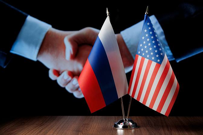 РФ рассчитывает что администрация США продолжит усилия в рамках договоренностей на Аляске Рябков Россия исходит из того что контакт с США по взаимным раздражителям может состояться в ближайшие недели Rogandar