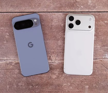 Apple и Google работают над бесшовным переходом между iOS и Android Apple и Google наконец то сделали то чего пользователи ждали годами Компании объединились для создания удобного и быстрого способа перейти с Android на iPhone и обратно Без мучений и хаоса с переносом данных В свежей тестовой сборке Android Canary 2512 появилась часть механизма над которым компании работают совместно