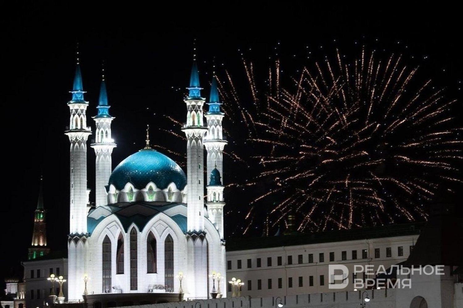 В Казани на новогодние праздники запретили пиротехнику при режиме беспилотной опасности Также подобные ограничения распространяются на режим Угроза атаки БПЛА и при получении сигнала оповещения гражданской обороны ВНИМАНИЕ ВСЕМ rv shorts