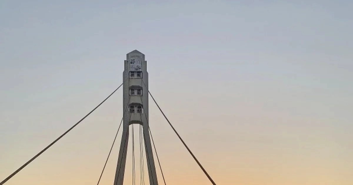 Тело 23-летнего мужчины нашли у Моста поцелуев в Краснодаре Следователи выясняют обстоятельства его гибели. Ольга Щеголькова / АиФ-Юг Связь с редакцией: Подписаться на «Утренний Юг»