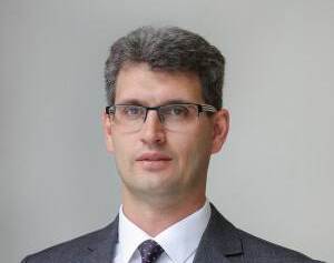 Сообщают о задержании первого заместителя главы администрации Нижнего Новгорода Сергея Егорова По информации источника Нижний сейчас Егорова подозревают в превышении полномочий В пресс службе мэрии Нижнего Новгорода сообщили что администрация города оказывает необходимое содействие правоохранительным органам которые обладают всей информацией по сложившейся ситуации