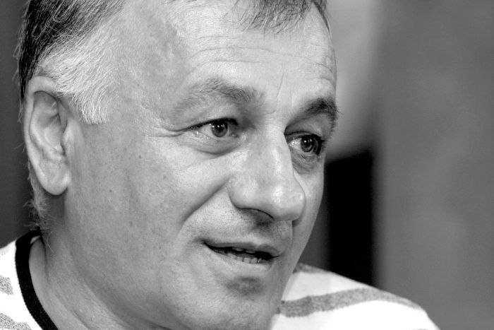 В Дагестане объявлен республиканский конкурс среди журналистов памяти Алика Абдулгамидова Дагестанское профсоюзное объединение совместно с семьей известного журналиста Алика Абдулгамидова решение объявили конкурс на лучшее журналистское произведение за 2025 год памяти Алика Абдулгамидова с поощрением журналистов республиканских СМИ которые подготовят лучшие по мнению жюри работы по профсоюзной тематике Организаторы надеются что конкурс станет заметным явлением в журналистском сообществе и даст еще один импульс к повышению профессионального мастерства представителей пера и микрофона Подробнее в Положении конкурса Положение Конкурса памяти Алика Абдулгамидова Заявка Конкурса ДР СОП Согласие на обработку