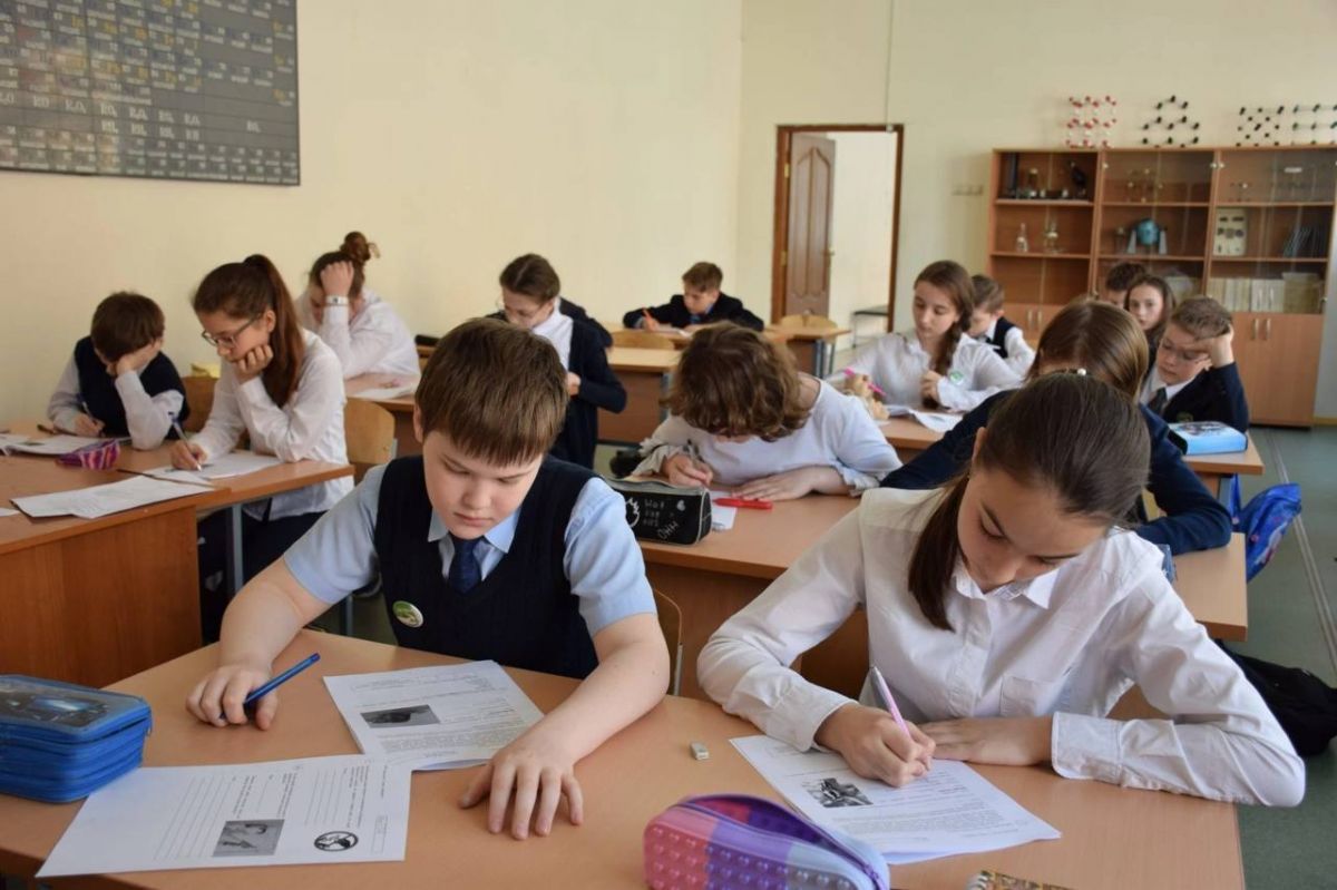 Расписание ВПР стало известно для школ Липецка Сроки проведения Всероссийских проверочных работ в следующем учебном году определены: они пройдут в школах Липецка с 20 апреля по 20 мая. Конкретные даты для каждого предмета школы смогут устанавливать самостоятельно. ↗ Прислать новость Подписаться