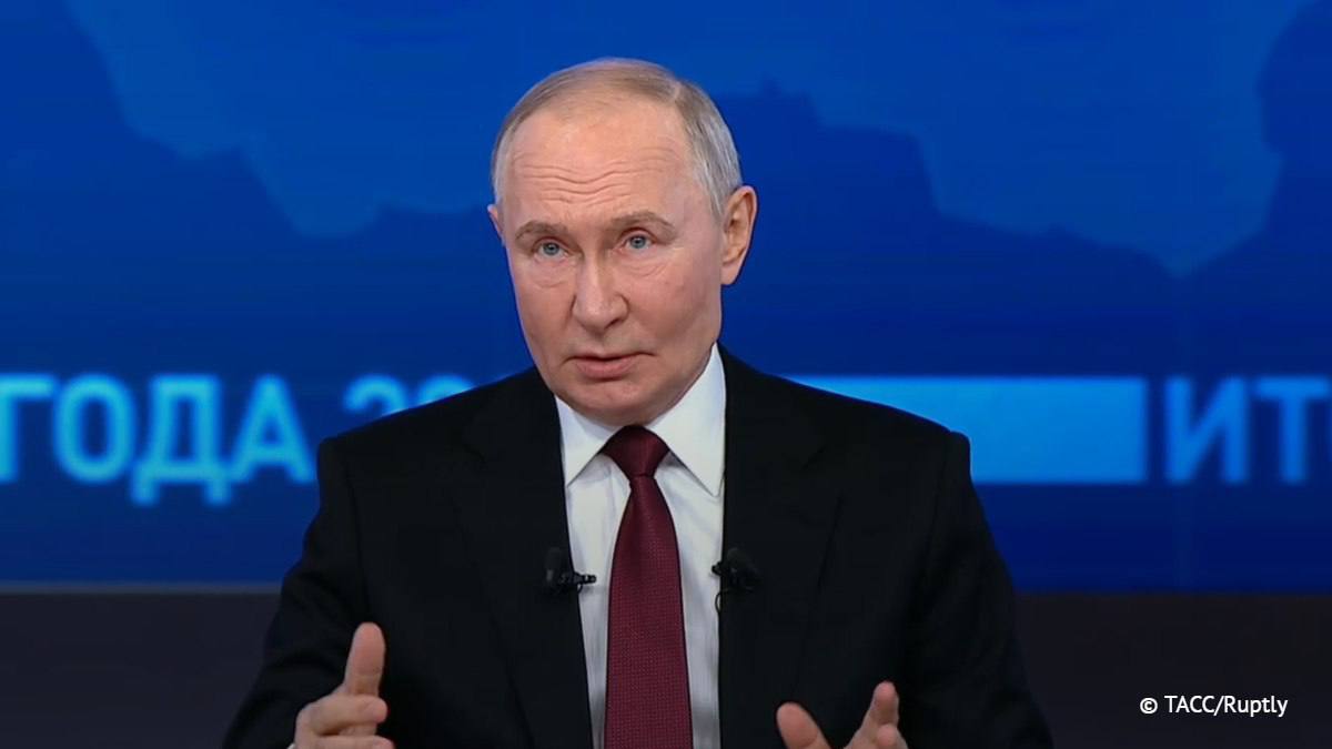 ‼ Владимир Путин заявил, что военнослужащие, исполняющие долг на линии соприкосновения в Курской области, получат положенные выплаты.  Президент добавил, что российские военные должны получить выплаты за подбитую технику ВСУ.  НАШИ НОВОСТИ ПОДПИСАТЬСЯ