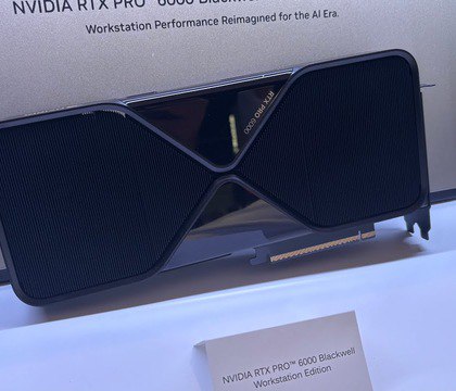 Профессиональная RTX PRO 6000 не сумела обойти GeForce RTX 5090 в тестах Geekbench — IT Home Вероятно, результаты профессиональной видеокарты еще улучшатся после доработки программного обеспечения. Однако на данный момент игровой флагман оказывается на 2,3 % быстрее. Профессиональная видеокарта RTX PRO 6000 Blackwell основана на архитектуре GB202. Читать далее