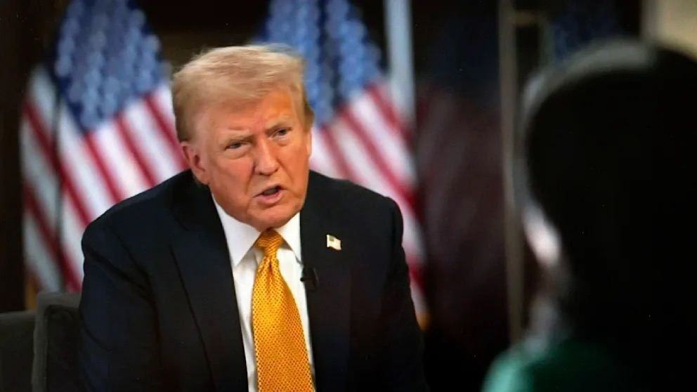 Президент Трамп: Самый быстрый способ закончить гуманитарный кризис в Газе — это капитуляция ХАМАСа и освобождение заложников.