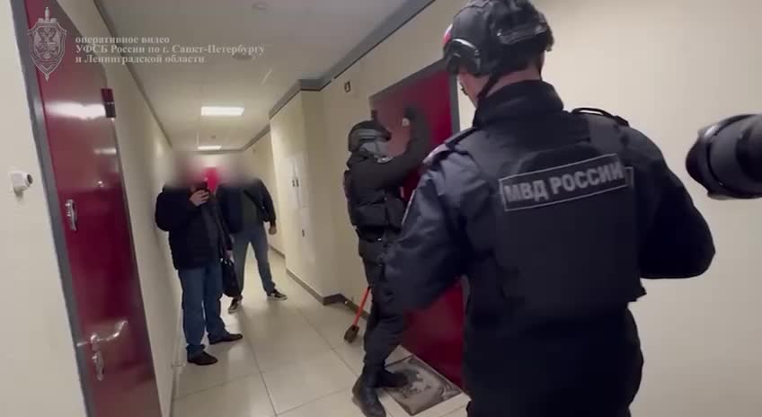 Задержаны лжеполицейские в Санкт-Петербурге за серию разбойных нападений