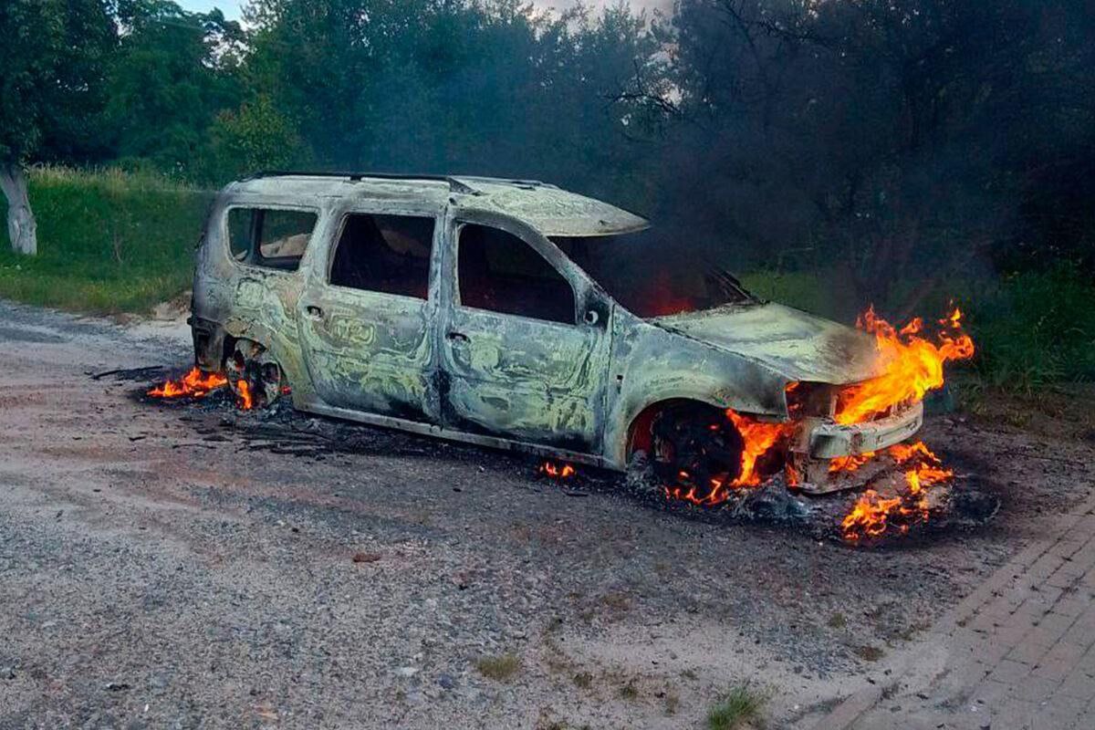 В Украине зафиксировано уже более 200 поджогов автомобилей военных. Четверть из них совершиил дети, - глава Нацполиции Иван Выговский в комментарии украинским СМИ   Подписаться   PoliTube_news