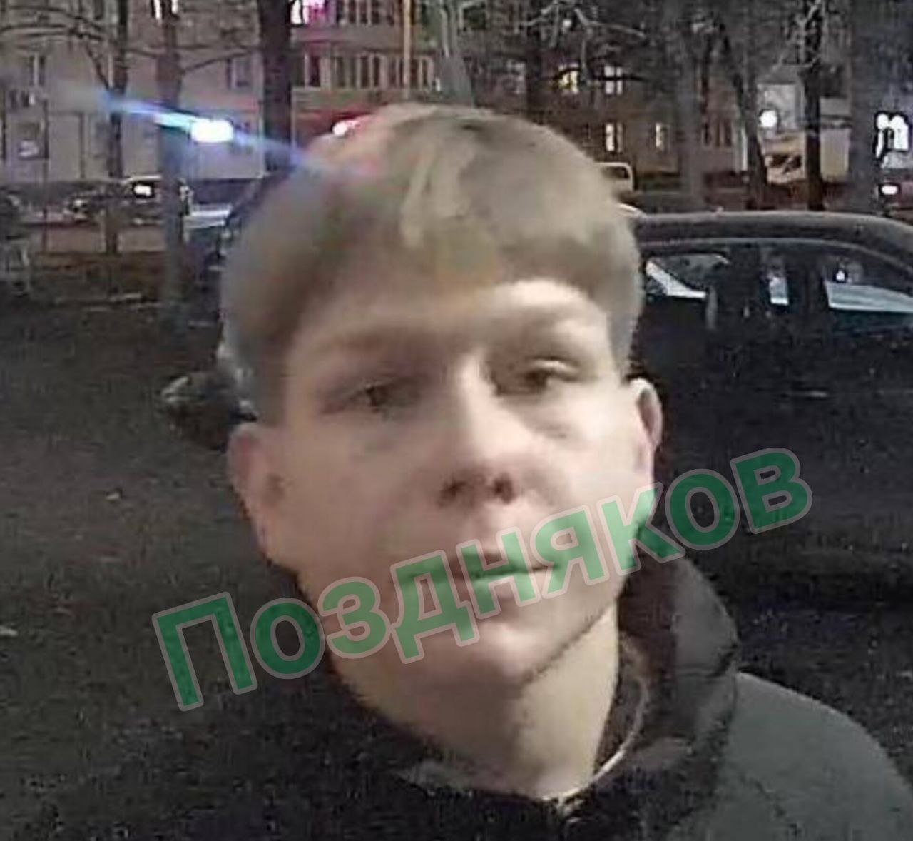 В Москве задержали 16 летнего зумера, который насрал под дверь Мизулиной...  Он повёлся на объявление в телеграме и за 500$ проехал почти 200км из Владимирской области до её квартиры, чтобы нагадить под дверь. Естественно он попал на камеры и его поймала полиция. Сейчас он в центре временного содержания для несовершеннолетних нарушителей.  А самое смешное, что денег за такую выходку он так и не получил...