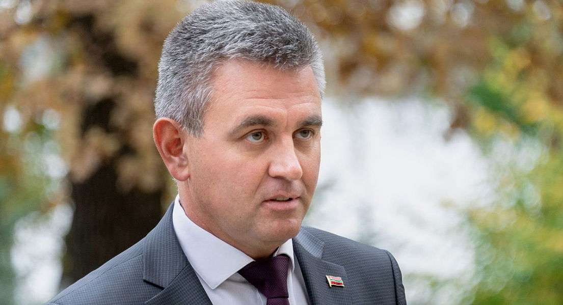 Красносельский рассказал почему Приднестровье не приняло помощь от ЕС в 60 млн евро Вадим Красносельский заявил что Приднестровье отказалось от финансовой помощи ЕС в 60 млн евро потому что условия по его словам требовали фактически остановить местную промышленность передает noi md Это считает он привело бы к массовым увольнениям и серьезным социальным последствиям Как вы думаете это помощь во благо или во вред Я изначально заявил что при таких кабальных условиях помощь не может быть принята подчеркнул Красносельский Подпишись на primulinmd