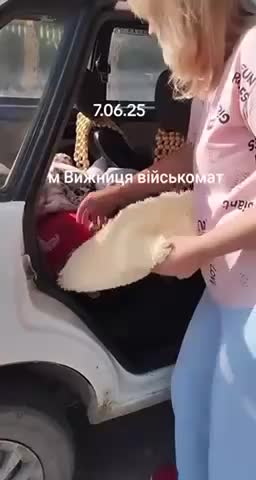 Мобилизация единственного кормильца в Вижнице вызывает общественное возмущение