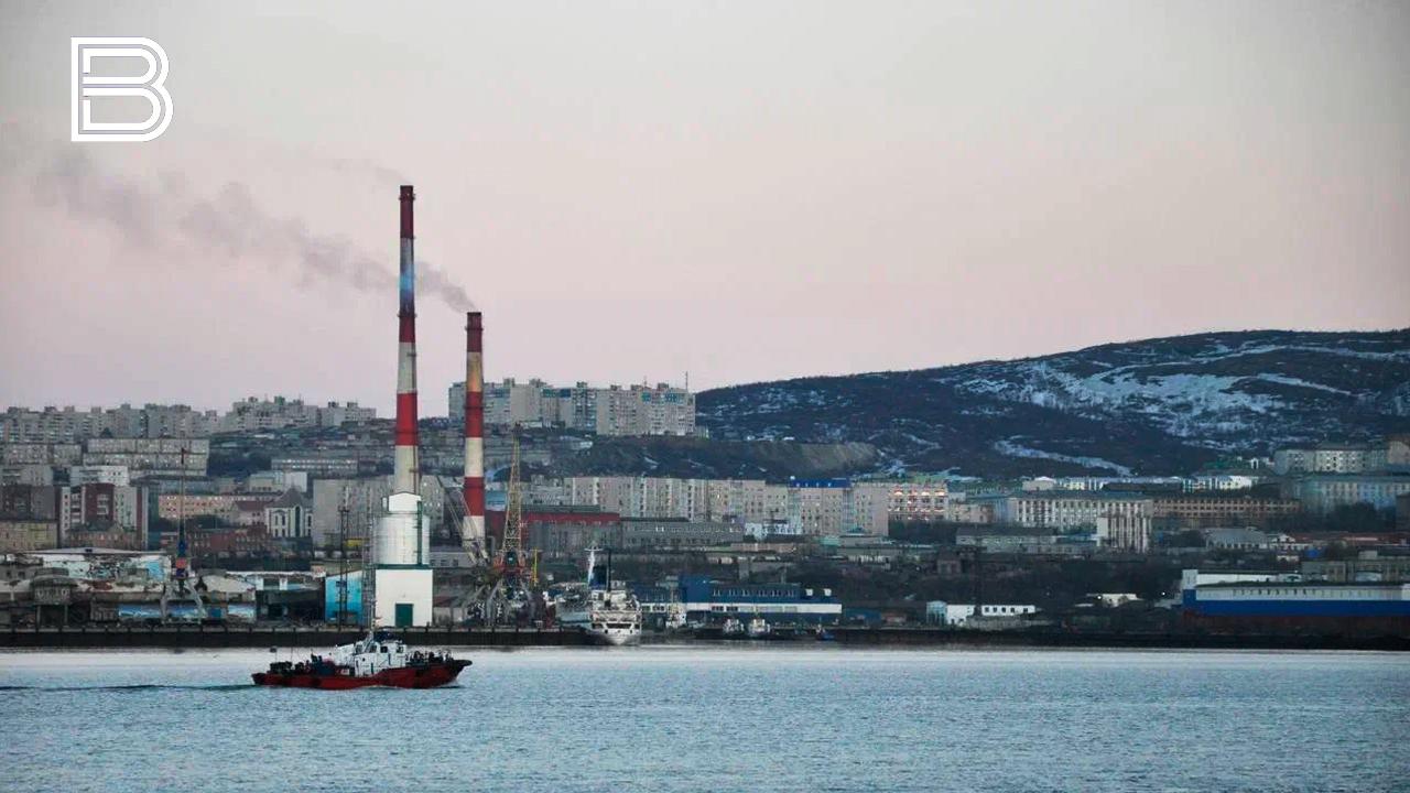 Более 550 млн рублей на закупку мазута выделили Мурманской области Всего в 2025 году регион получил на эти цели более 3 1 млрд рублей сообщили в правительстве России Допфинансирование позволяет закупить топливо для ТЭЦ и котельных обеспечивающих теплом жилые дома социальные объекты и предприятия Кольского Заполярья Все самые важные новости Telegram MAX