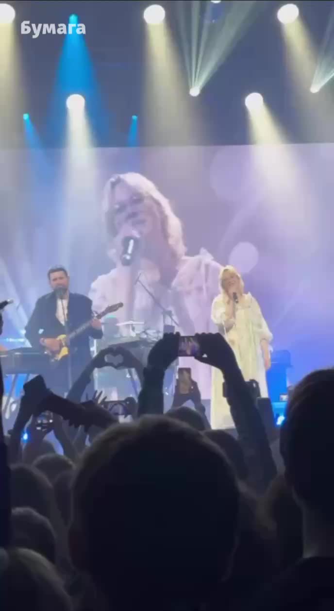 Концерт Noize MC в Вильнюсе: Наоко и Стоптайм исполнили популярные хиты