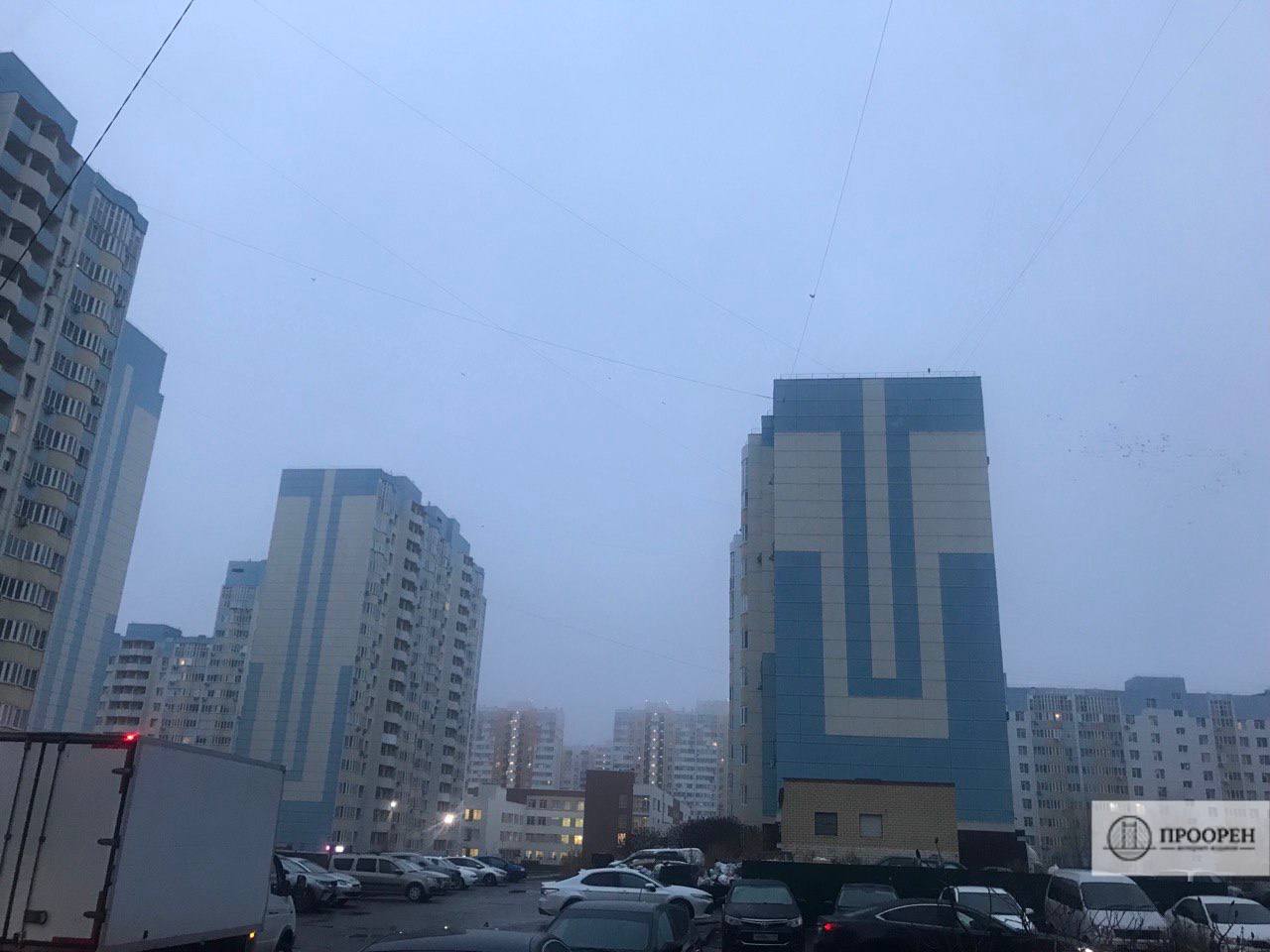 Оренбуржье окутает туман Про Общество В ГУ МЧС России по Оренбургской области предупреждает жителей региона о неблагоприятных погодных условиях В ближайшие часы начиная с сегодняшнего дня 14 ноября и продолжаясь ночью и в первой половине следующего дня 15 ноября на территории области ожидается туман Местных жителей попросили соблюдать меры безопасности быть осторожными на дороге oren4oren