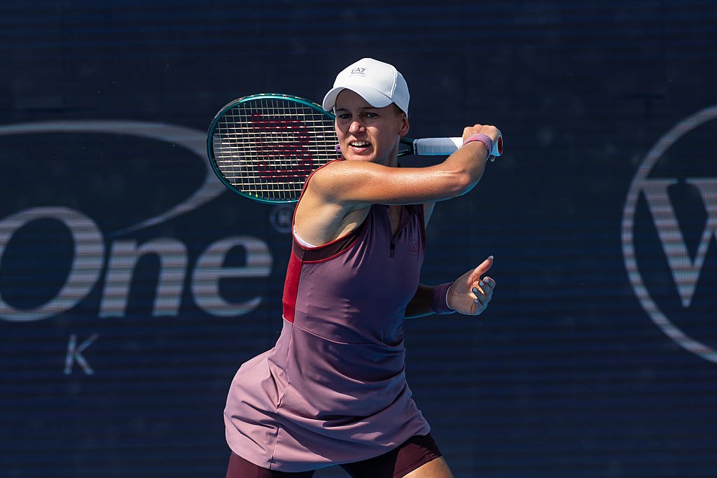 Вероника Кудерметова в третьем круге турнира WTA 1000 в Пекине Сегодня она одержала победу над венгеркой Анной Бондарь 7 5 6 3 А далее сыграет с Марией Боузковой из Чехии news matchtv Frey TPN Getty Images