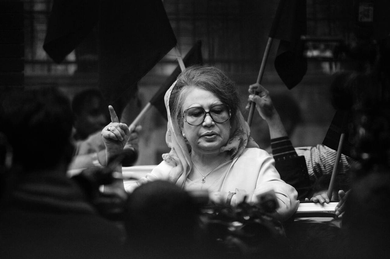 Экс премьер Бангладеш Зия умерла в возрасте 79 лет уведомили в Национальной партии республики председателем которой она была