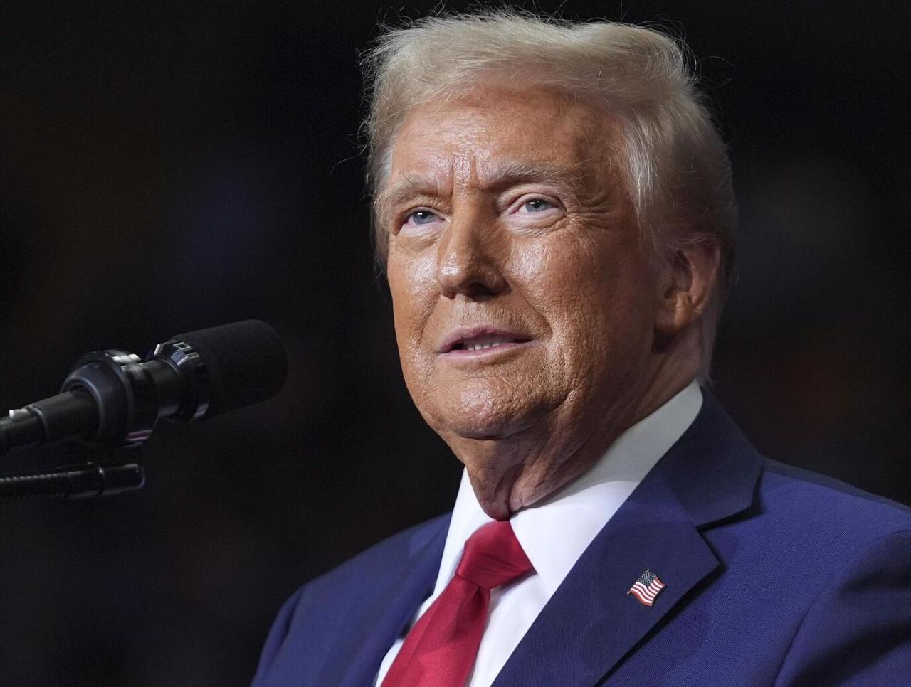 Белый дом выдвинул кандидатуру Трампа на Нобелевскую премию мира  Также опубликован список иностранных лидеров, поддержавших кандидатуру президента США:  — Премьер-министр Армении Никол Пашинян — Президент Азербайджана Ильхам Алиев — Премьер-министр Камбоджи Хун Манет — Президент Габона Брайс Олиги Нгема — Премьер-министр Израиля Биньямин Нетаньяху — Правительство Пакистана — Министр иностранных дел Руанды Оливье Ндухирехе  Новости Дня