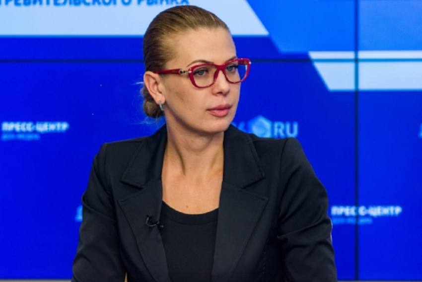 Ирина Гелас вновь возглавила департамент потребительного рынка Ростовской области Соответствующий указ подписал врио губернатора Юрий Слюсарь. Подробнее о карьере Ирины Гелас — читайте здесь.