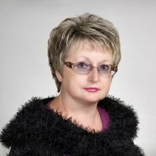 Все три дня выборов подтвердили на Камчатке избирательные права защищены Независимый эксперт Общественного штаба по наблюдению за выборами в Камчатском крае член квалификационной коллегии судей региона Лариса Геготаулина подчеркнула что сентябрьская кампания показала устойчивость правовой базы избирательного процесса Все процедуры были проведены в строгом соответствии с законом Голосование в помещениях и вне их работа комиссий подсчёт голосов всё шло по установленным регламентам Важно что даже в труднодоступных районах и при проблемах с интернет связью удалось обеспечить прозрачность и законность наблюдатели передавали информацию по телефону напрямую в штаб а это значит что контроль не прерывался ни на минуту отметила эксперт  По её словам значительную роль сыграла подготовка наблюдателей Обучающая программа реализованная Ассоциацией НОМ совместно с Общественной палатой РФ при поддержке Фонда президентских грантов позволила каждому наблюдателю уверенно действовать в правовом поле Юридическая грамотность корпуса наблюдателей обеспечила устойчивость системы Люди понимали какие права они защищают и какие обязанности должны выполнить Это и есть реальная гарантия честности выборов заключила Лариса Геготаулина Выборы Наблюдатели Камчатка Выборы2025 ШтабКамчатка НаблюдениеЗаВыборами ОбщественноеНаблюдение Итогивыборов2025