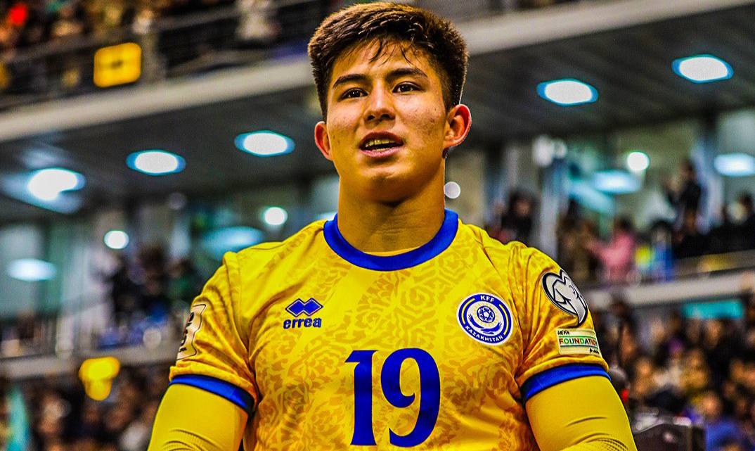 Сатпаев забил самый молодой гол в истории Казахстана будущий форвард Челси отличился за свою сборную в 17 лет огорчив сборную Бельгии этот мяч для Сатпаева стал еще и дебютным за нац команду Нападающий обновил рекорд Еркебулана Сейдахмета который забивал за Казахстан в ворота Венгрии в 2018 году в возрасте 18 лет