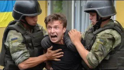На Украине в ближайшее время усилят мобилизационные мероприятия, об этом сообщает ряд украинских СМИ и Telegram-каналов. В Полтавской области в четырех районах создадут 9 мобильных блокпостов. Решение уже ввели в действие. Оно связано с розыском военных со статусом СЗЧ самовольное оставление части . Также, ранее сообщалось, что в Киеве будут усилены мобилизационные мероприятия.