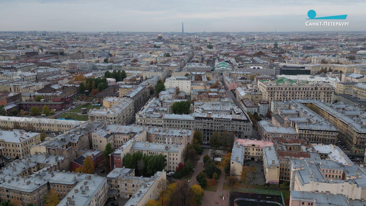 Экологический флот Петербурга очищает акватории. Более 90 рек и каналов — под постоянным контролем. Водные ресурсы — приоритет для Северной Венеции. ВКонтакте Одноклассниках