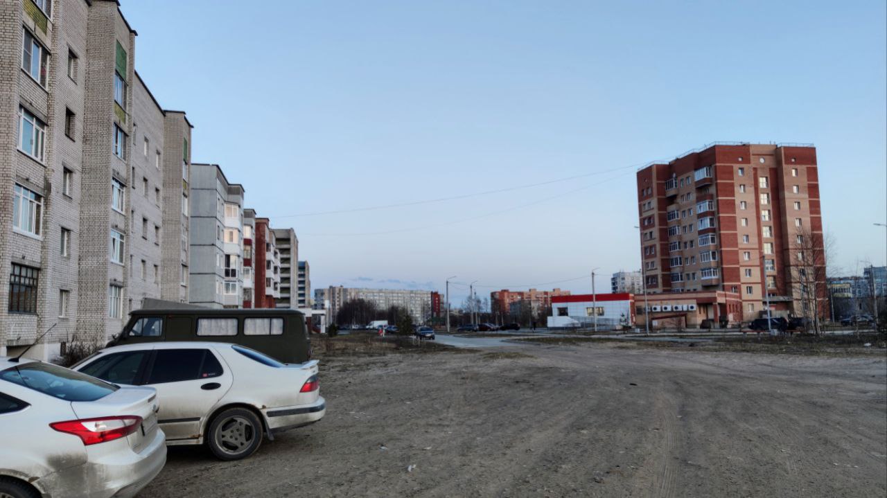 Освещение в Северодвинске вырубят на 11 дней раньше, чем в Архангельске 20 мая в городе корабелов заканчивается осветительный период. В Северодвинске начинается сезон белых ночей. Осветительный период заканчивается там в начале следующей недели — 20 мая. В Архангельске, напомним, освещение будет отключено лишь 1 июня.