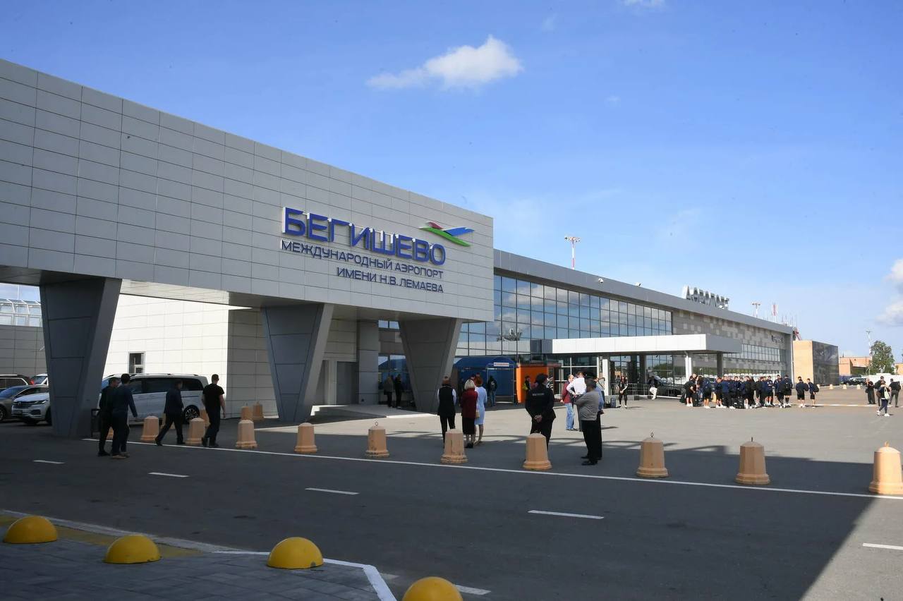 В аэропорту Нижнекамска также введены временные ограничения на прилет и вылет
