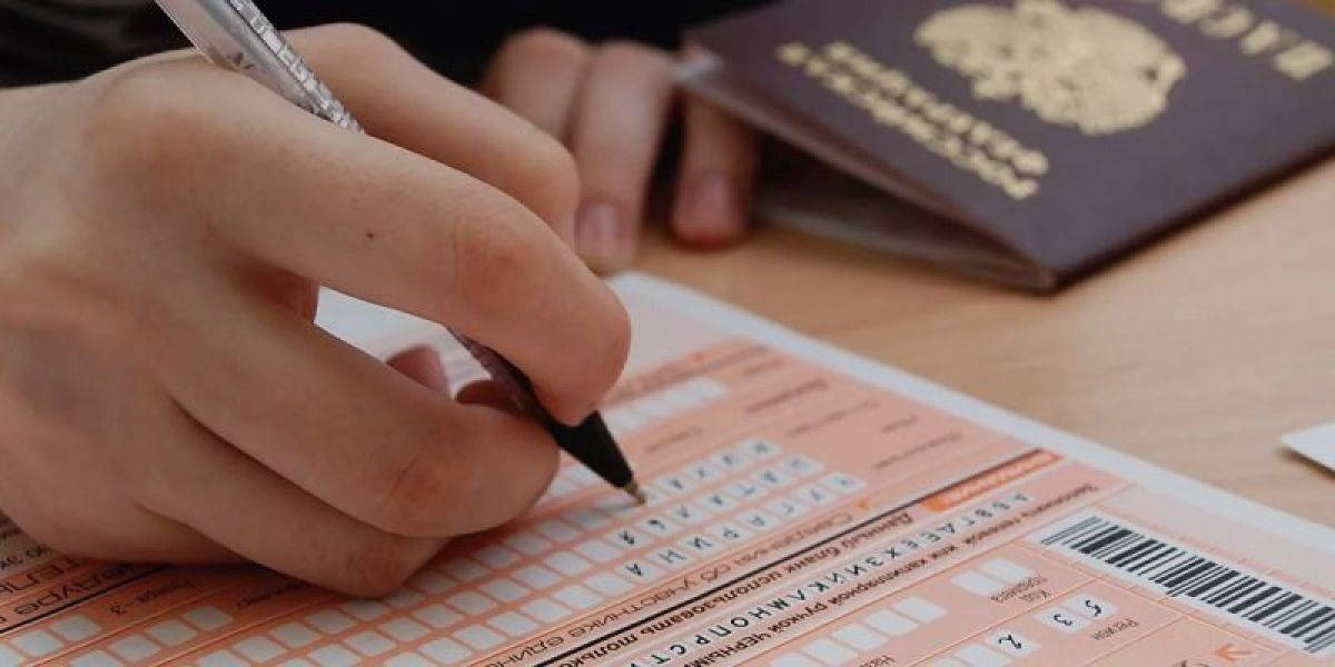 В Тульской области более 5000 выпускников получили аттестаты В Тульской области 5000 выпускников получили аттестаты, при этом 800 из них окончили школу с золотой медалью, а еще 470 с серебряной. ↗ Прислать новость Подписаться