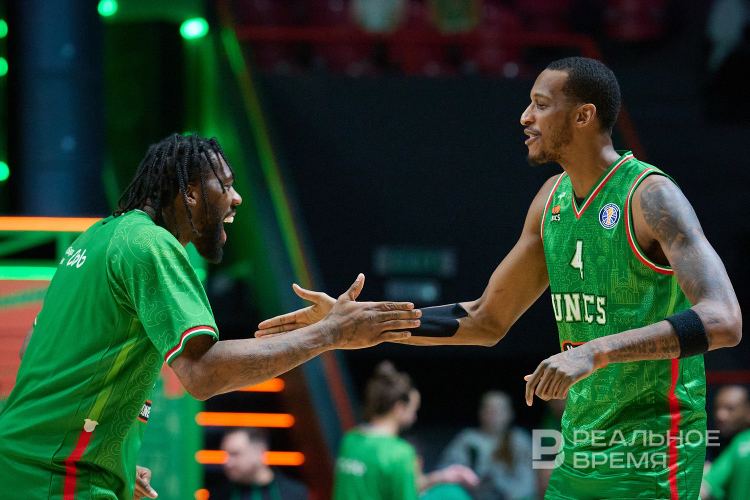 УНИКС разгромил Пари Нижний Новгород в матче Единой лиги ВТБ Эта победа стала для УНИКСа второй подряд в рамках Единой лиги ВТБ после поражения от команды Бетсити Парма rv shorts