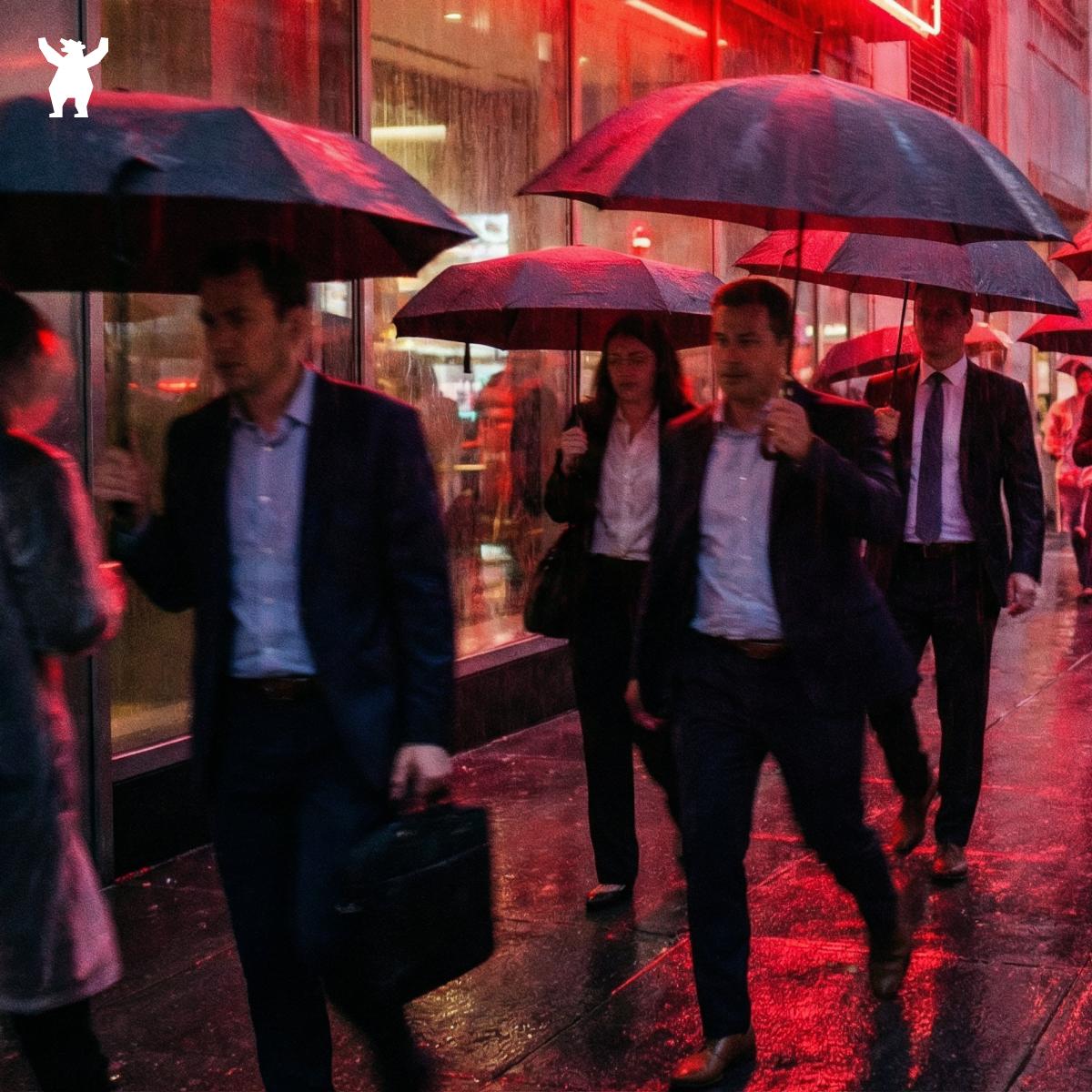 В этом году российский венчурный рынок просел на 10 Объём инвестиций снизился с 8 млрд до 7 2 млрд Количество сделок упало на 30 При этом инвестиции частных фондов выросли на 70 Это произошло из за нескольких крупных pre IPO сделок Но количество инвестиционных раундов сократилось с 45 до 32 Читайте на Russian Business rb ru