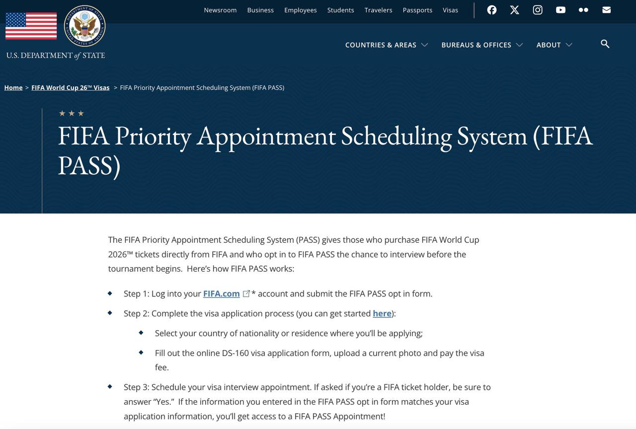 Футбольные болельщики которые собираются посетить чемпионат мира по футболу в США получат возможность приоритетной записи на собеседование для визы с помощью системы FIFA PASS Об этом сообщает американский Госдепартамент FIFA PASS это добровольная программа позволяющая владельцам билетов на Чемпионат мира по футболу FIFA 2026 путешествующим в Соединенные Штаты получить приоритетное право на собеседование для получения визы Подробная инструкция опубликована здесь   www state gov fifa world cup 26 visas pass faq Назначьте дату собеседования для получения визы Если вас спросят являетесь ли вы обладателем билета FIFA обязательно ответьте Да Если информация которую вы указали в форме согласия на участие в программе FIFA PASS совпадает с информацией указанной в вашей визовой заявке вы получите доступ к собеседованию по программе FIFA PASS Официальный сайт ЧМ 2026   www fifa com en tournaments mens worldcup canadamexicousa2026   Напомним чемпионат мира по футболу 2026 пройдёт в США Канаде и Мексике с 11 июня по 19 июля Основные матчи пройдут в 11 городах США uletet 1