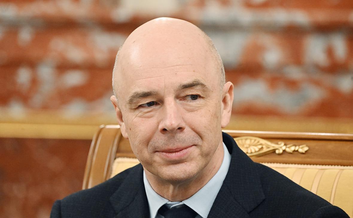  Министр финансов Антон Силуанов посоветовал литературные произведения для знакомства с финансами: «Читайте нашу российскую классику. Это Гоголь – «Ревизор», «Мертвые души», это Чехов – «Вишневый сад». Вы там много найдете о финансах, хорошей и полезной информации»