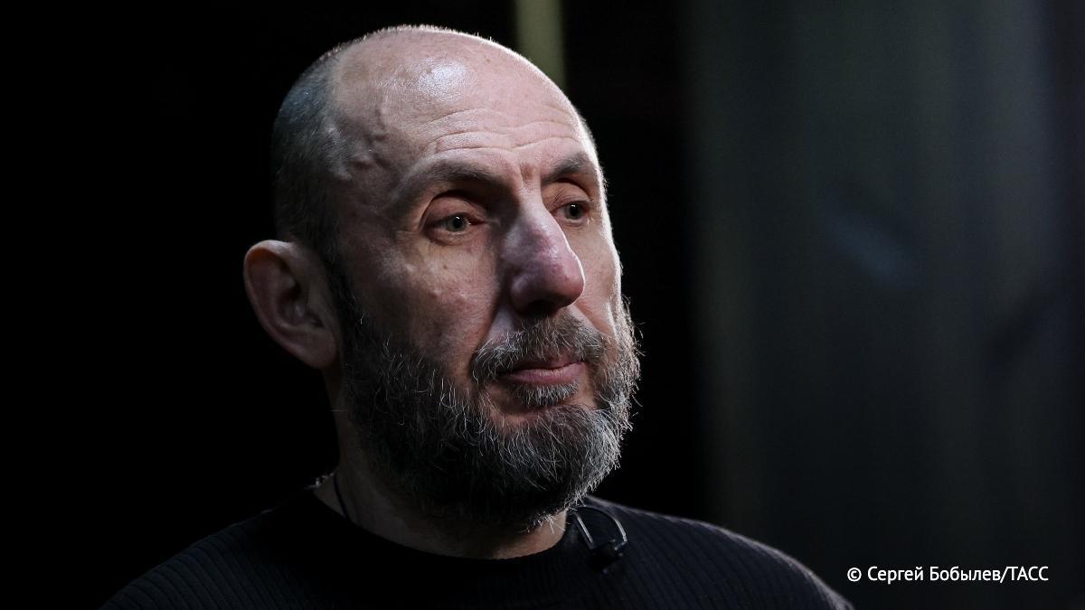 Владимир Кехман снят с поста генерального директора МХАТ им Горького сообщает ТАСС источник