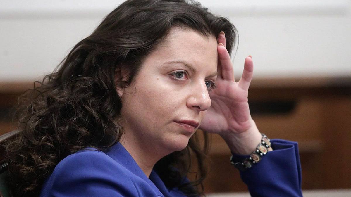 Раздался голос Симоньян из кремлевской канализации  Симоньян назвала премьер-министра Армении Пашиняна «анусом Антихриста»  Подписаться