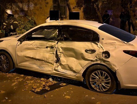 Две девушки пострадали в ДТП с троллейбусом в Калуге 4 октября в 20 47 произошло ДТП с троллейбусом на улице Моторная в Калуге В результате аварии девушки 22 и 19 лет доставлены в медучреждение http gtrk kaluga ru news proisshestviya news 57946