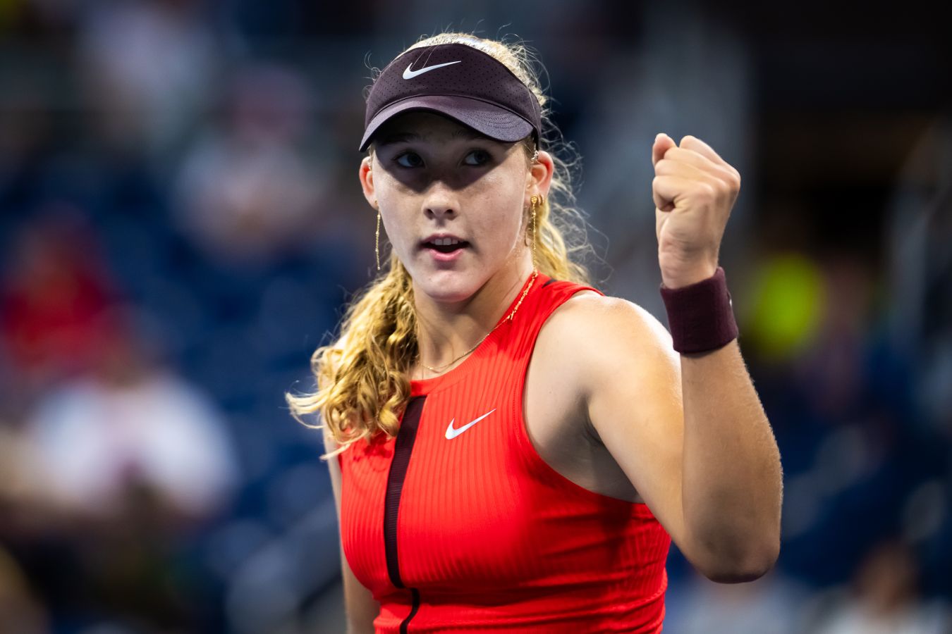 Кафельников надеемся что Киз на Итоговом играть не будет и Мирре Андреевой зачтётся Двукратный победитель турниров Большого шлема олимпийский чемпион 2000 года бывшая первая ракетка мира Евгений Кафельников выразил надежду на то что 18 летняя российская теннисистка Мирра Андреева сыграет на Итоговом турнире WTA 2025 в одиночном разряде Читать на Чемпионате