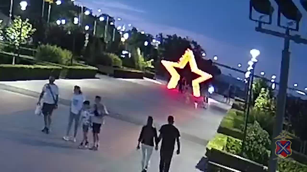 В Волгограде пьяный водитель электросамоката сбил 6-летнюю девочку