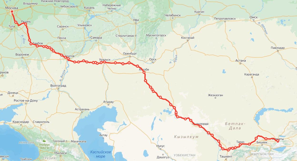 Вагоны беспересадочного сообщения Москва Алма Ата начнут курсировать в конца октября сообщает today1520 Вагоны будут отправляться Москва Алма Ата с 26 октября через день в 19 27 билеты от 24 570 Алма Ата Москва с 30 октября через день в 20 00 по местному времени билетов в продаже пока нет Время в пути составит около 3 5 дней Плацкартный и купейный выгоны будут следовать в составе поездов Москва Махачкала и Саратов Алма Ата перецеплять их будут в Саратове Перевозчик Казахстанские железные дороги На сайтах РЖД и КТЖ билетов в продаже пока нет ranarod