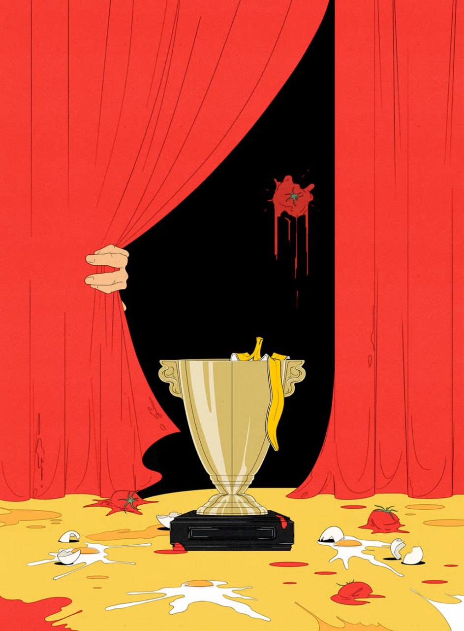 Politico представило свой ежегодный антирейтинг политиков и общественных деятелей удостоенных премии Backhanded Awards как пишет издание в этот раз награды присудили за лучшие политические фейспалмы года В числе лауреатов оказался экс президент Франции Николя Саркози который получил Премию Аль Капоне за проявленную в тюрьме стойкость В сентябре его приговорили к 5 годам лишения свободы по делу о незаконном финансировании избирательной кампании 2007 года властями Ливии Саркози который не признал вину начал отбывать срок 21 октября но через 20 дней его освободили до рассмотрения апелляции слушания по которой пройдут в 2026 году Награду Искусственное в искусственном интеллекте Politico присудило президенту Ирландии Кэтрин Конноли и американскому лидеру Дональду Трампу из за сгенерированных видео В разгар избирательной кампании в сети распространился дипфейк ролик в котором Коннолли объявила о выходе из гонки На самом деле она продолжила борьбу за пост и в октябре одержала победу Трамп перепостил в Truth Social ИИ ролик в котором он летит на истребителе с надписью Король Трамп и сбрасывает коричневую грязь на протестующих в Нью Йорке В еще одном опубликованном президентов дипфейк видео лидер демократов в сенате Чак Шумер называет своих коллег прогрессивными кусками дерьма Глава Еврокомиссии Урсула фон Дер Ляйен удостоилась премии Вы хотя бы попытались за попытку противостоять торговым пошлинам Трампа Летом ЕС и США заключили сделку согласно которой Вашингтон ввел пошлины на европейские товары в размере 15 а Брюссель открыл рынки для американского экспорта с нулевой ставкой В европейских странах соглашение восприняли без оптимизма охарактеризовав его как выбор меньшего из двух зол который предотвратил полномасштабную торговую войну с ключевым партнером В 2024 и 2023 годах Politico отметило наградами бывшего главу Евросовета и экс премьера Бельгии Шарля Мишеля лидера социал демократов в Европарламенте Иратче Гарсию экс канцлера Германии Олафа Шольца премьера Греции Кириакоса Мицотациса и других В числе лауреатов за 2023 год был и российский президент Владимир Путин ему присудили Премию за лучшую роль русского сыгранную русским