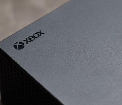 У Xbox больше никогда не будет эксклюзивов — Джез Корден  Журналист Джез Корден из Windows Central сообщил в X, что консольные эксклюзивы навсегда исчезли из планов игрового подразделения Microsoft. Максимум, на что могут рассчитывать фанаты Xbox, это временная эксклюзивность, пишет журналист. Microsoft уже начала выпускать игры на консолях конкурентов и продолжит это делать в будущем.  Читать далее