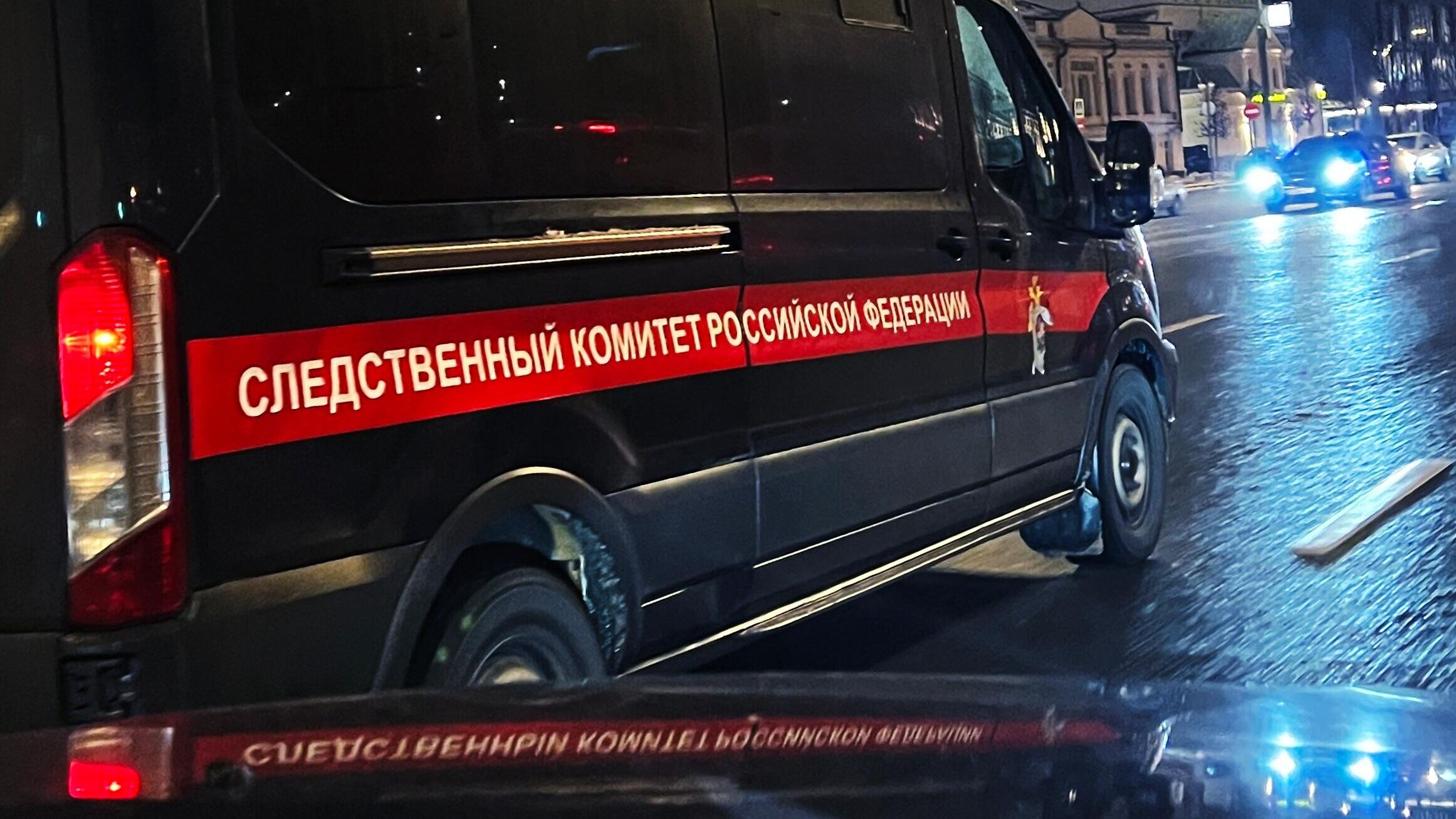 Уголовное дело о причинении смерти по неосторожности, возбужденное после гибели трехмесячного младенца в красноярской семье из села Красная Сопка, в которой до этого четверо детей погибли от дихлофоса, прекращено из-за отсутствия состава преступления, сообщили журналистам в ГСУСК РФ по Красноярскому краю и Хакасии.